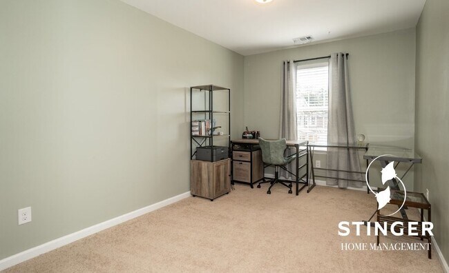 Building Photo - 6 Kiawah Dr