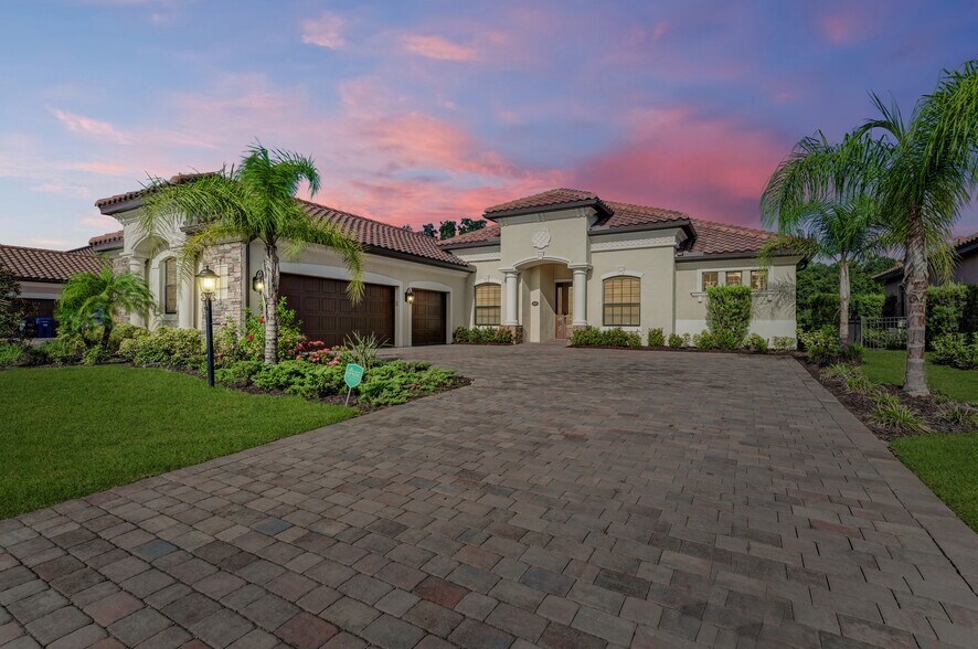 Building Photo - 13819 Swiftwater Way