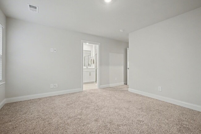 Building Photo - 1682 Denali Dr