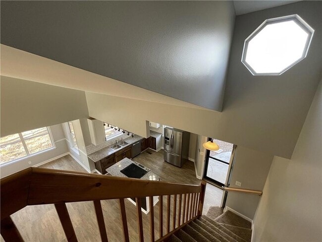 Building Photo - 3492 Point View Cir