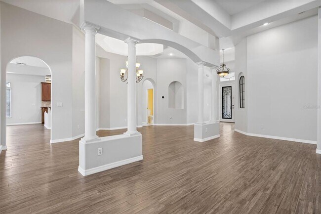 Building Photo - 2256 Kettle Dr