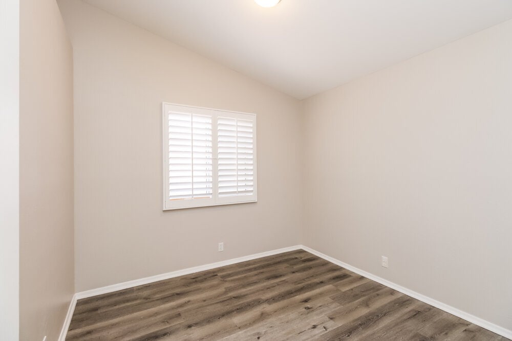 Building Photo - 2216 E Sherri Dr