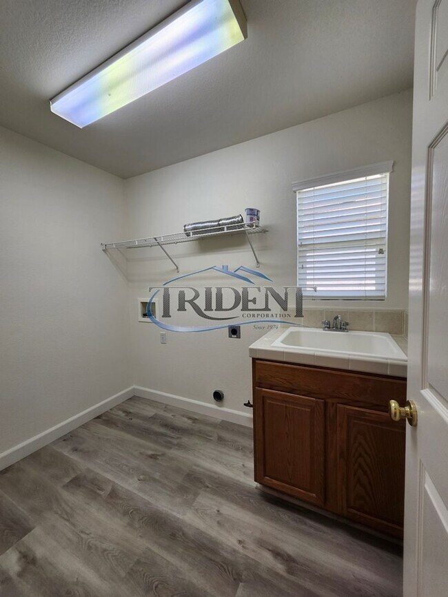 Building Photo - 1218 Galston Dr