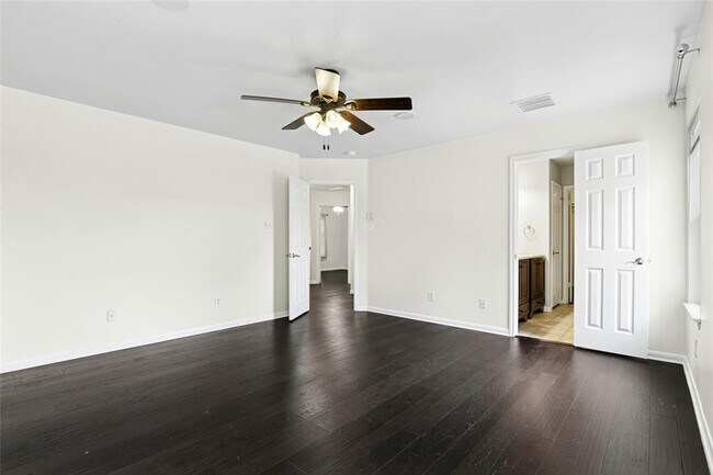 Building Photo - 1705 Gaylord Dr