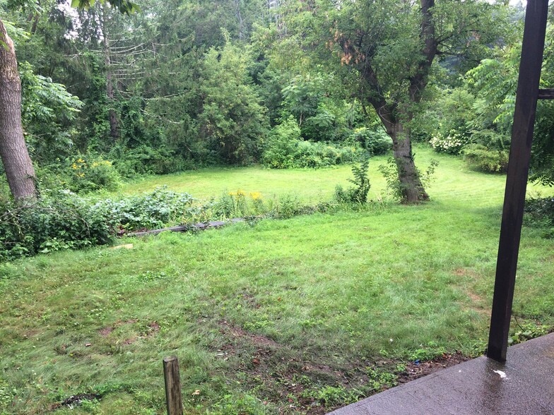 Building Photo - 101 Boston Rd