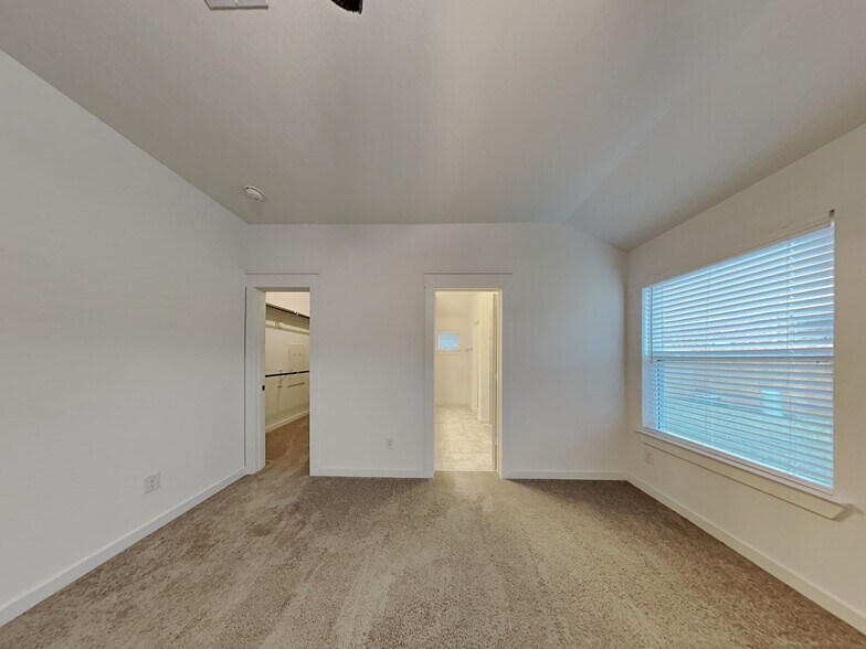 Building Photo - 16934 Lagos Ln