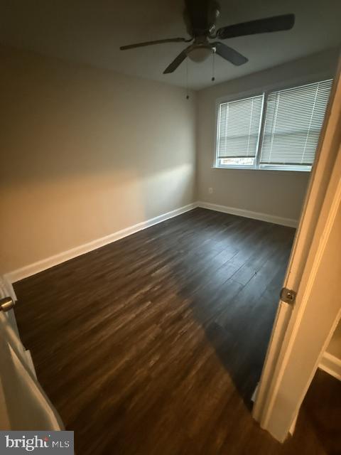 Building Photo - 2136 Redthorn Rd