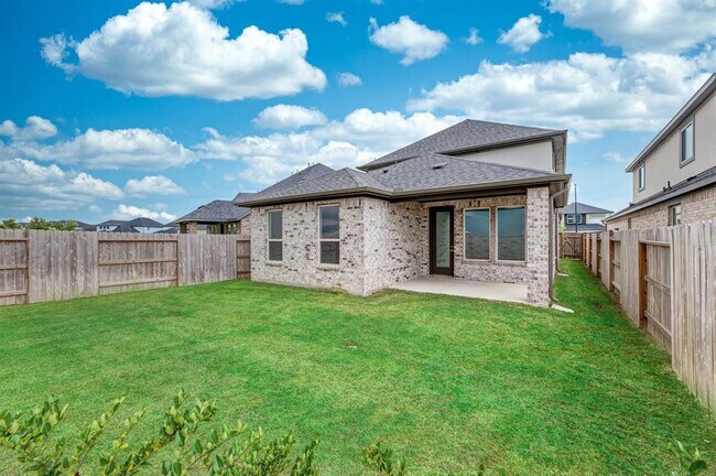 Building Photo - 21659 Lampeter River Ln