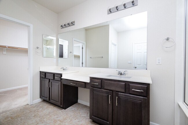 Building Photo - Charming Rental Home Next to Kavala Ranch ...