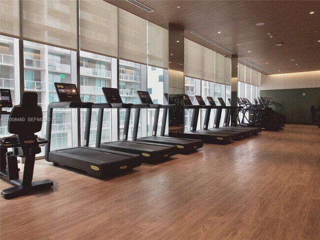 Building Photo - 77 SE 5th St