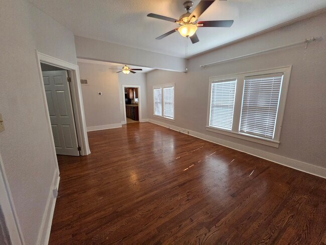 Building Photo - 103 N Glenwood Ave