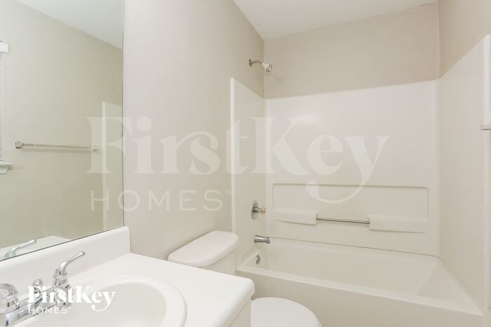 Building Photo - 128 Watercress Ct