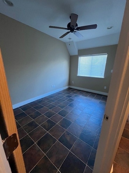 Building Photo - 1045 Bonner St