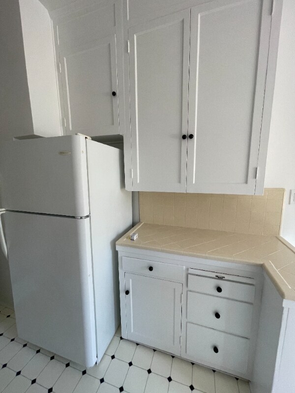 Building Photo - 419 Cloverdale Ave