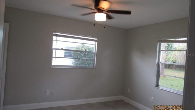 Building Photo - 17 Felter Ln