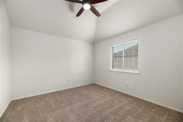 Building Photo - 9862 Red Cedar Dr