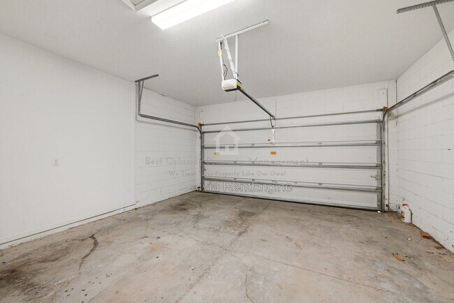 Building Photo - 4386 Davos Dr