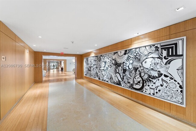 Building Photo - 900 Biscayne Blvd