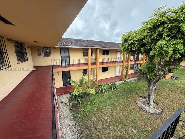 Building Photo - 4050 NW 135th St