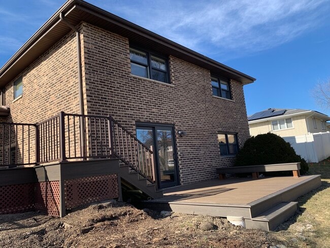 Building Photo - 7609 Hayenga Ln