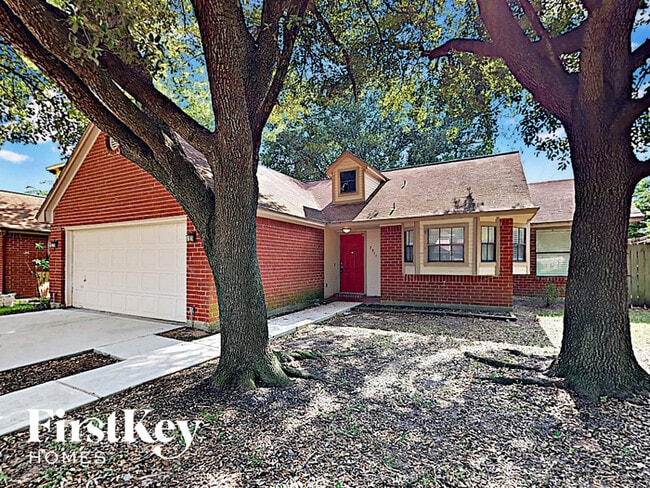 Primary Photo - 7511 Connemara Dr