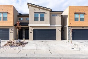 Building Photo - 5680 S Duel Ln