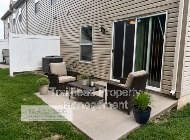 Building Photo - 3856 NW 94th St