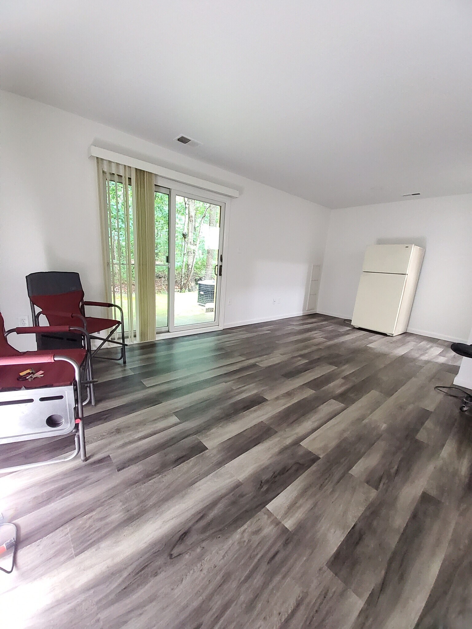 Building Photo - 23 Stratton Ct