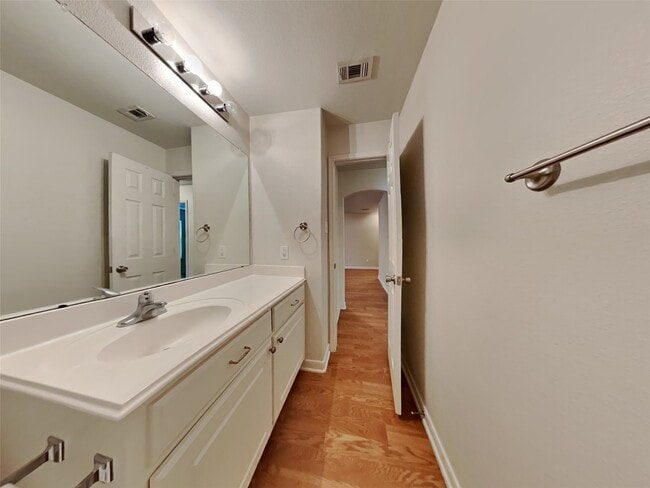 Building Photo - 4111 Medina River Ct