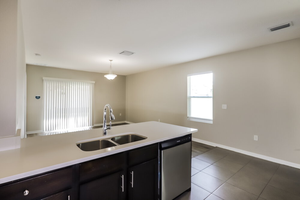 Building Photo - 10529 Whispering Hammock Dr