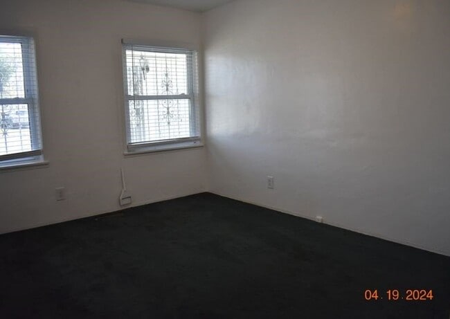 Building Photo - Charming 3 Bedroom Duplex with Original Character – Chula Vista Rental