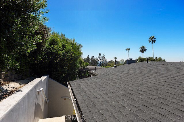 Building Photo - 30872 Marilyn Dr