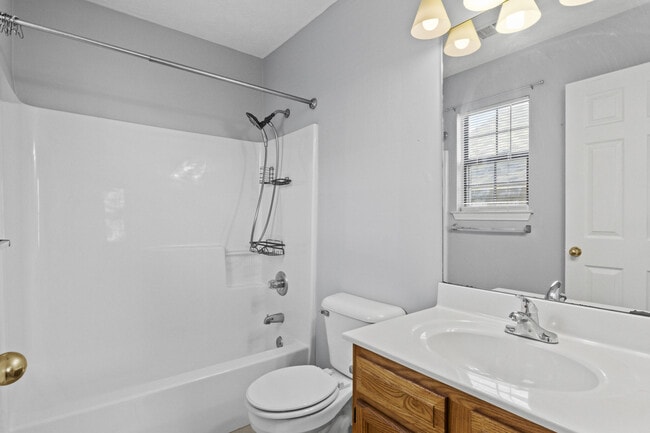 Building Photo - 881 Revere Run Dr