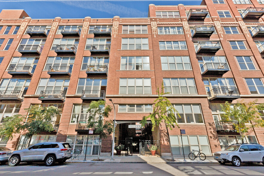 Primary Photo - 1500 W Monroe St