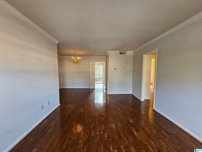 Building Photo - 3405 Sandner Ct