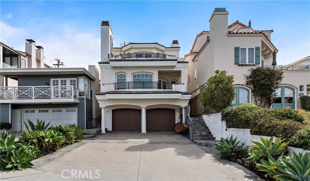 Building Photo - 414 Carnation Ave