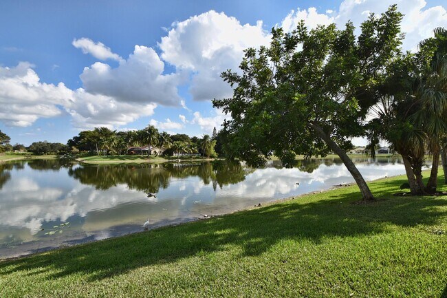 Building Photo - 21518 Summertrace Cir