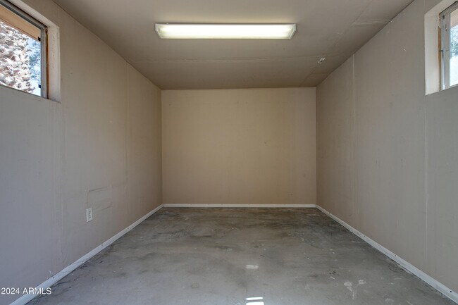 Building Photo - 2523 W Gambit Trail