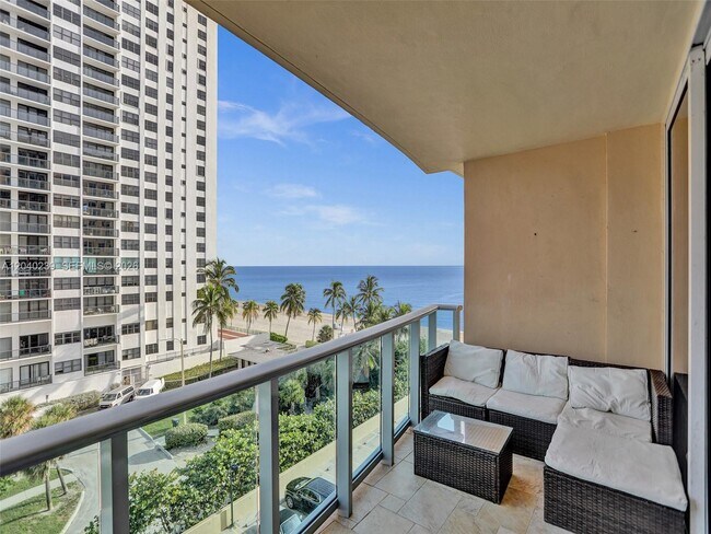 Building Photo - 2501 S Ocean Dr