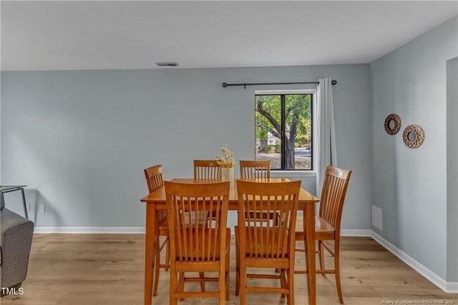 Building Photo - 5900 Shady Grove Cir