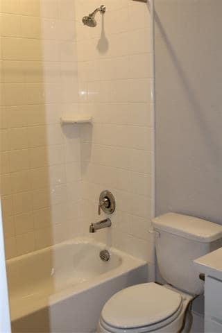 Building Photo - 3104 Armstrong Ave