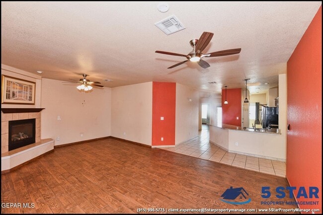Building Photo - 11989 Mesquite Miel Dr