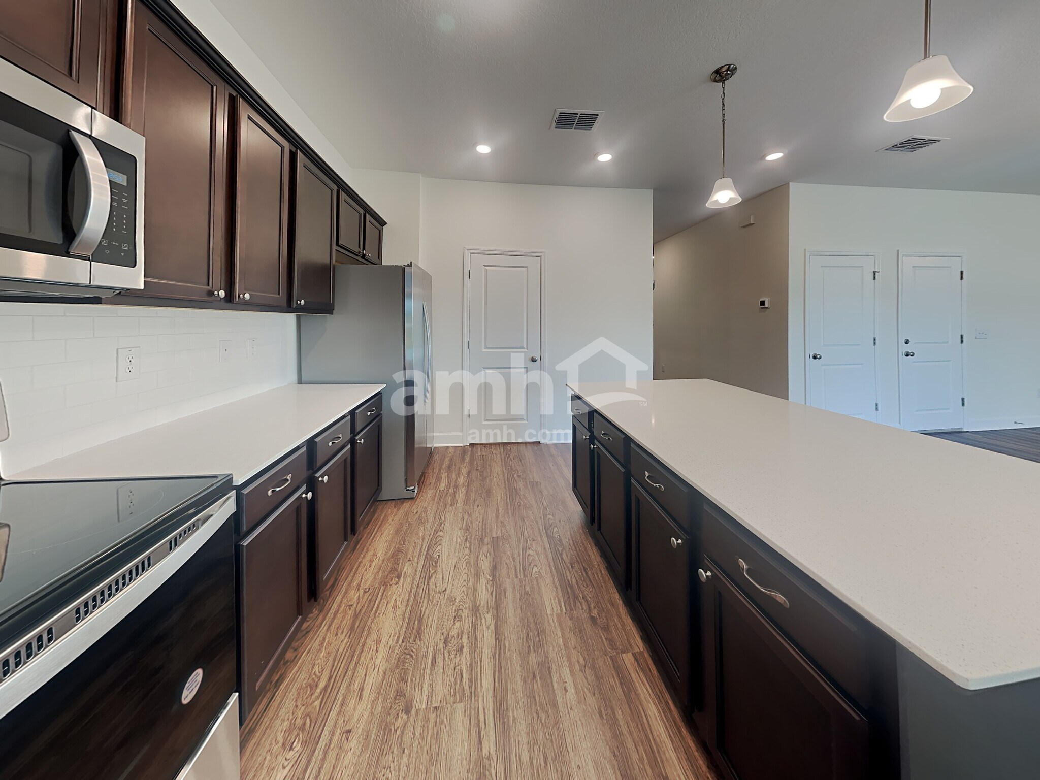 Building Photo - 2219 Saffron Walden Dr