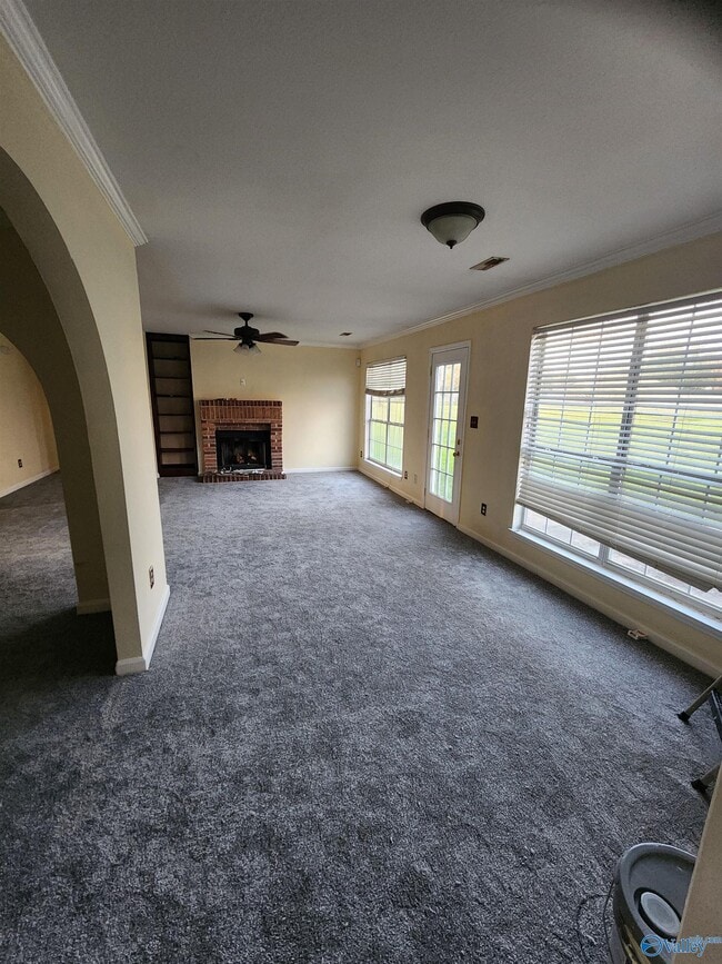 Building Photo - 109 Brenna Ln