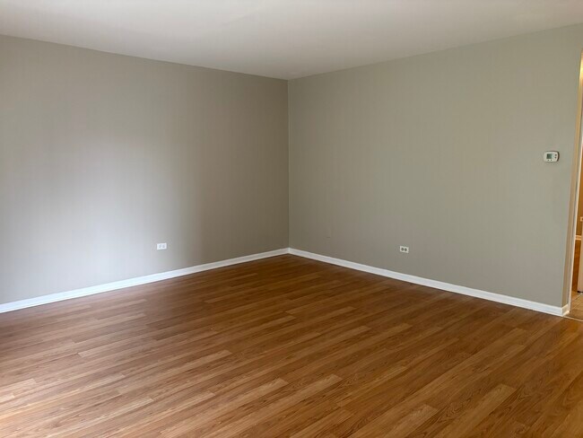 Building Photo - 9821 Bianco Terrace