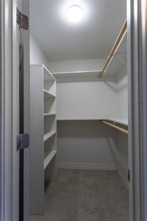 Walk in closet - 8419 Hearth Dr