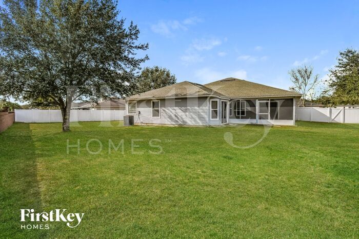 Building Photo - 741 Martin Lakes Dr E