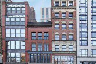 Building Photo - 140 Boylston St