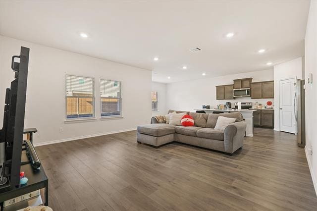 Building Photo - 3329 Watterson Wy