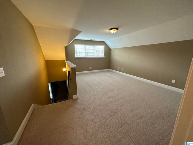Building Photo - 277 Creekside Ln
